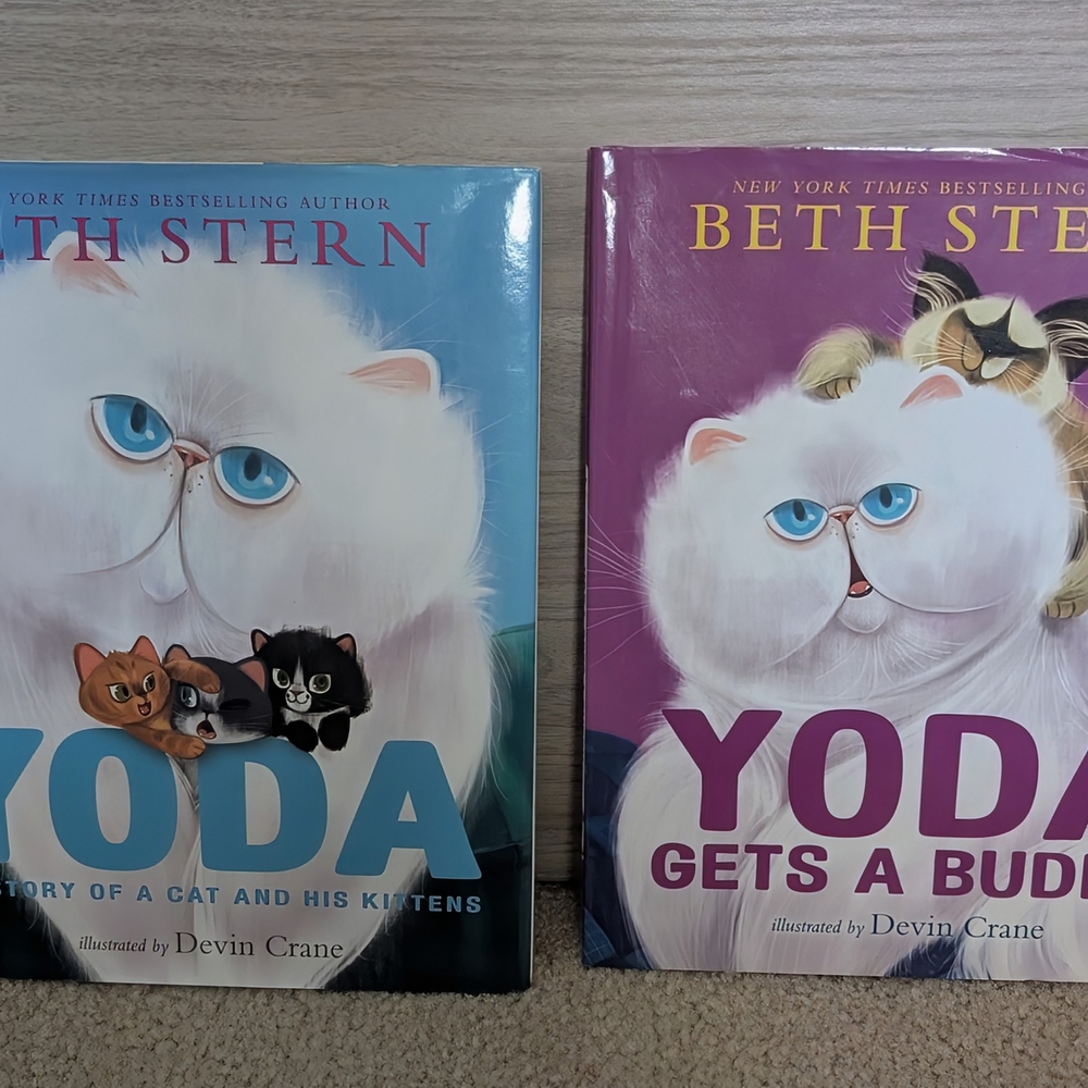 Yoda Children's Book - White/Blue Cover